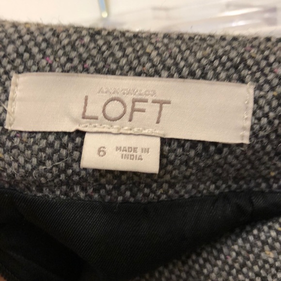 Women’s Black Tweed Skirt - Picture 3 of 3